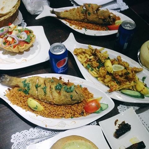 مطعم الامبراطور للأسماك البحرية والمأكولات المصرية ، من أفضل مطاعم الشارقة الامارات