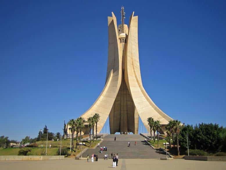 السياحة في الجزائر تمتاز اجمل الاماكن السياحية في الجزائر بالإضافة إلى اهم المعالم السياحية في الجزائر