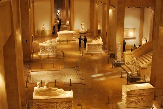 المتحف الوطني بيروت