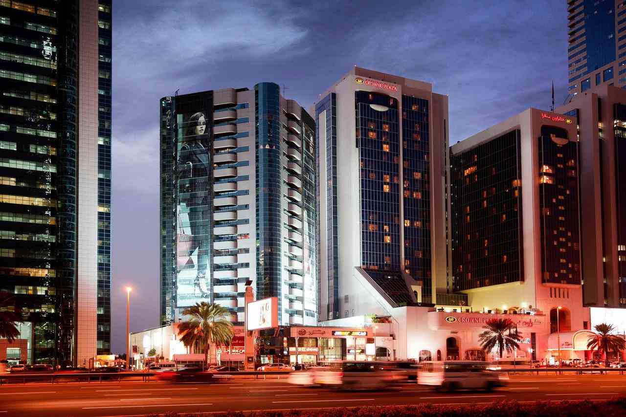 فندق كراون بلازا دبي شارع الشيخ زايد من أفضل فنادق دبي