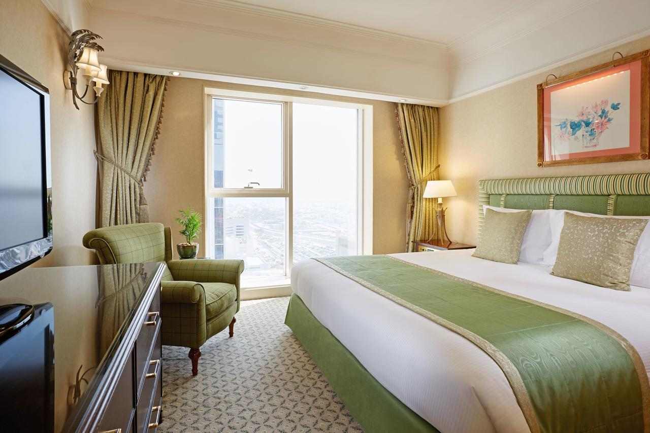 فندق كراون بلازا دبي من أفضل الفنادق في دبي