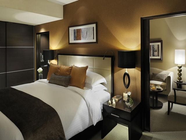 يطل فندق العنوان مرسى دبي كعنوان حقاً للفخامة بين أفضل فنادق مارينا دبي على الإطلاق.