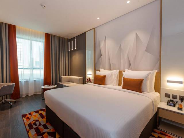 يتميّز فندق فلورا ان دبي بوحدات ذات إطلالة ساحرة مقارنةً بـ فندق في مطار دبي