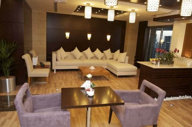 تبحث عن أفضل فنادق دبي للعوائل جراند بيل فيو للشقق الفندقية دبي هو الخيار الأمثل لك