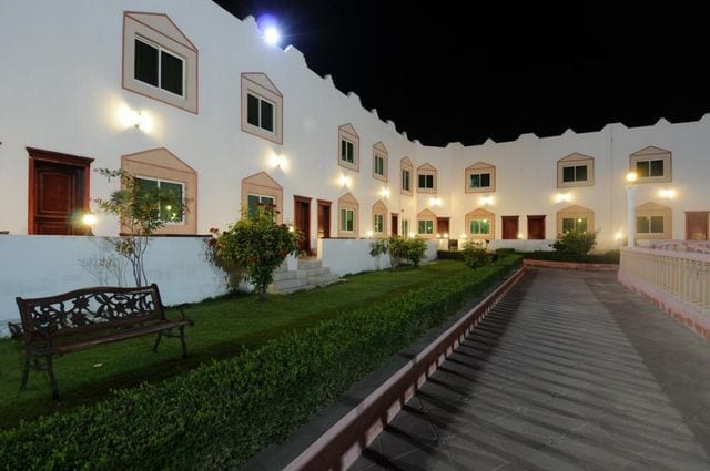فندق الواحة الخضراء صحار بسلطنة عمان
