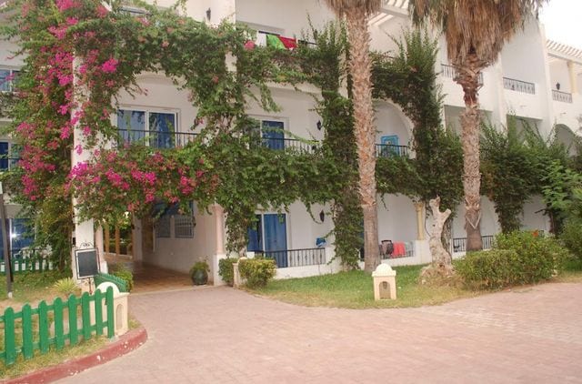 فندق نسرين الحمامات بتونس