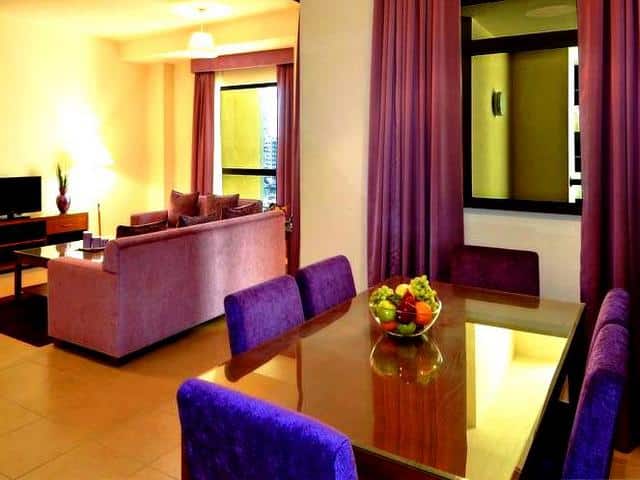 شقق فندقية جي بي ار دبي تُوّفر العديد من المرافق والخدمات