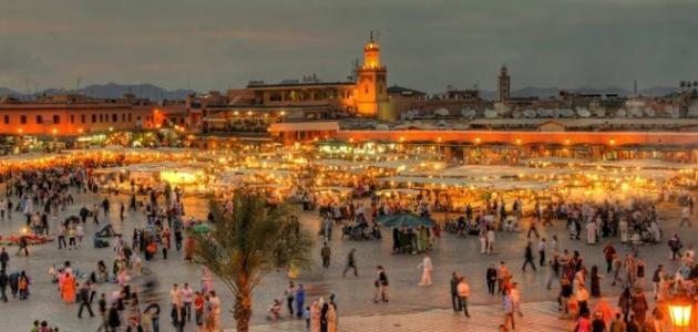 ساحة جامع الفنا من أفضل الاماكن السياحية في مراكش المغرب