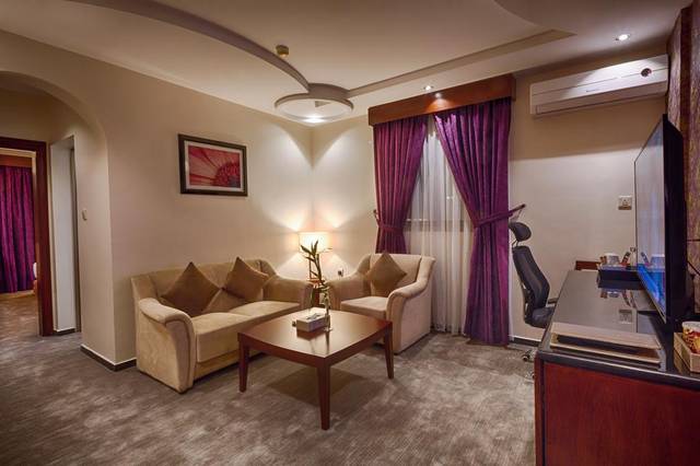 فندق لافونا الجبيل من فنادق بالجبيل التي تضم غُرف مُتنوّعة