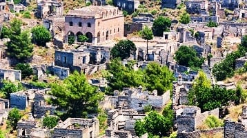 قرية كاياكوي التاريخية في فتحية تركيا - السياحة في فتحية تركيا