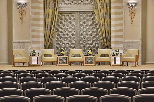 هيلتون مؤتمرات مكة أفضل الفنادق للباحثين عن فريق عمل متعاون ومحترف