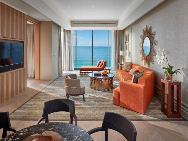 يوفر فندق مندرين دبي وحدات سكنية تتناسب مع الأفراد والجماعات