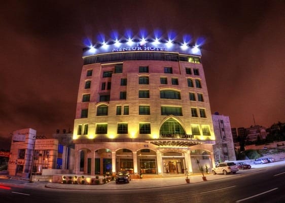 مراجعه عن فندق مونور عمان