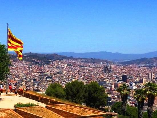 أسطح قلعة مونتجويك في برشلونة إسبانيا