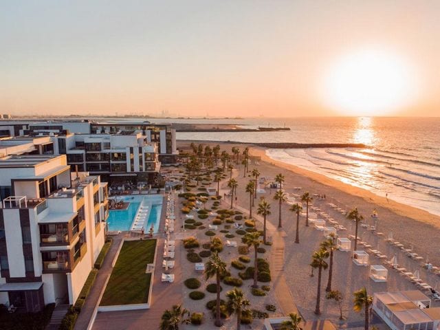 Nikki Beach Resort Spa Dubai 1 - مراجعه عن مزايا وعيوب فندق نيكي بيتش دبي