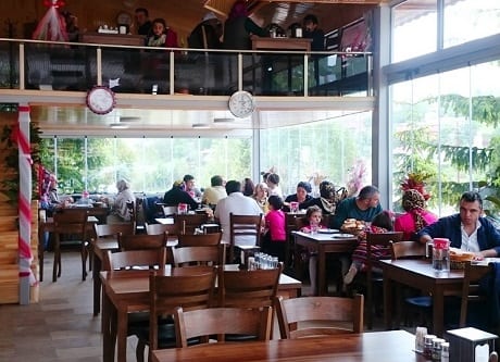 مطاعم مرتفعات بارشمبا في أوردو