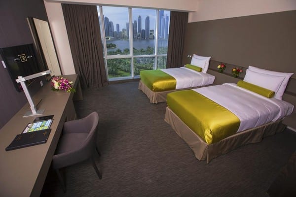 Royal Tulip 72 Hotel 3 - مراجعه عن فندق 72 الشارقة الامارات