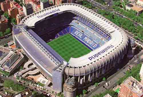 مشهد لملعب سانتياغو برنابيو في مدريد إسبانيا