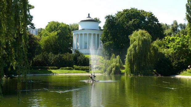 حديقة ساكسون وارسو من أفضل الاماكن السياحية في وارسو