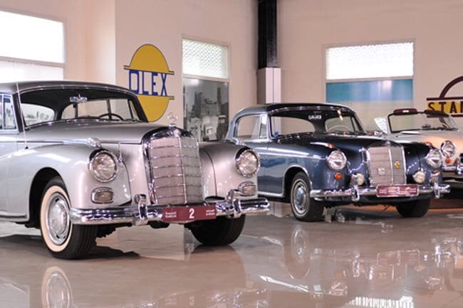 متحف الشارقة للسيارات القديمة من أفضل الاماكن السياحية في الامارات الشارقة