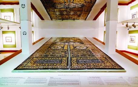 متحف الشارقة للحضارة الاسلامية من اهم متاحف الشارقة الامارات
