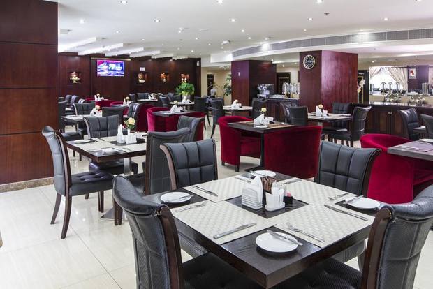 Tourist Hotel 2 1 - مراجعه عن فندق توريست قطر