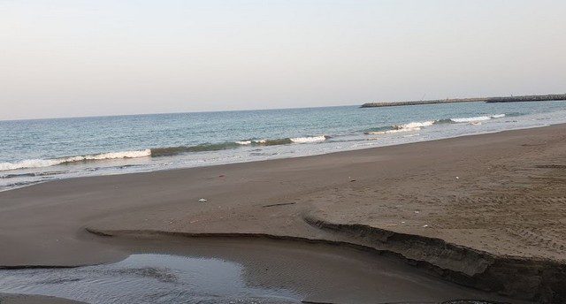 أفضل الأنشطة التي توفرها لك زيارة شاطئ المظلات الفجيرة