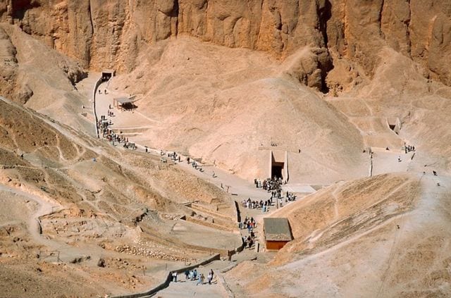 اجمل 4 انشطة عند زيارة وادي الملكات الاقصر