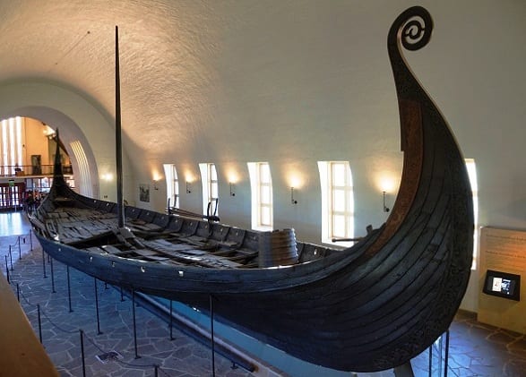 سفينة أوزيبيرغ في متحف سفينة الفايكينغ في أوسلو