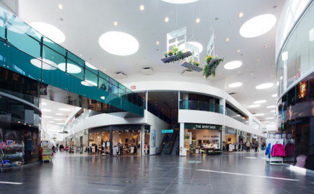 أفضل 8 أنشطة يمكنك القيام بها في مركز تسوق ويفز كوبنهاجن