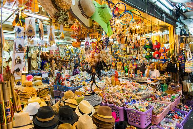 Wednesday pazar 2 1 - أفضل 4 انشطة عند زيارة بازار الفاتح اسطنبول