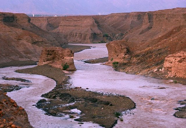 اين تقع البريمي وما هي اهم المدن القريبة من البريمي