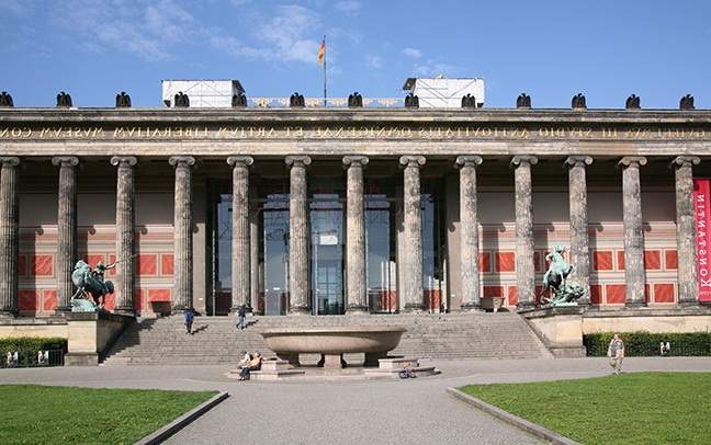 متحف برلين القديم من اهم الاماكن السياحية في برلين