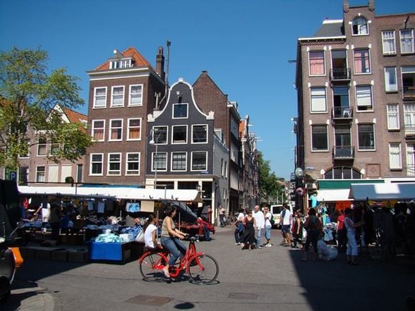 amsterdam markets 10 - اشهر 10 اماكن للتسوق في امستردام