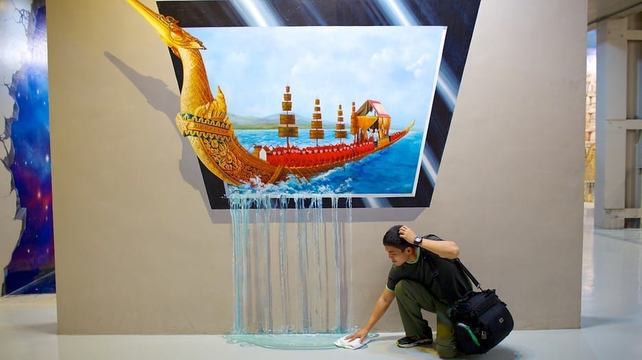 معرض جنة الفن في تايلاند بتايا