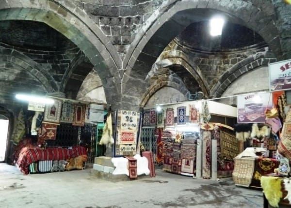 سوق بداستان طرابزون في تركيا