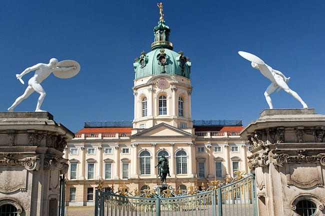 قصر شارلوتنبورغ من اهم الاماكن السياحية في برلين