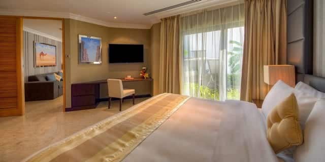 فنادق لامير دبي من أفضل الفنادق بدبي من حيث الموقع القريب من الشاطئ.
