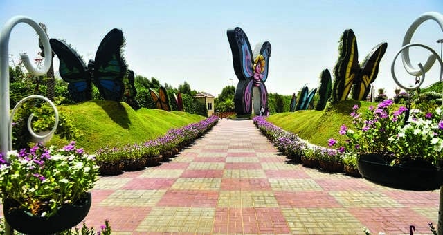 حديقة فراشات دبي من أفضل الاماكن السياحية في مدينة دبي الامارات