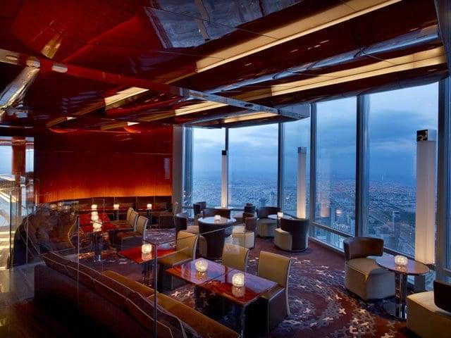 مطعم اتموسفير يعد اتموسفير اعلى مطعم في العالم والذي يتواجد في برج خليفة دبي ويعتبر من اهم وأفضل مطاعم دبي الامارات