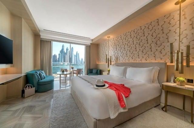 يمنح فندق فايف نخلة جميرا دبي أقصى درجات الرفاهية للنزلاء فهو من أجمل فنادق دبي خمس نجوم