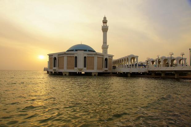 أفضل 6 أنشطة عند زيارة المسجد العائم في جدة
