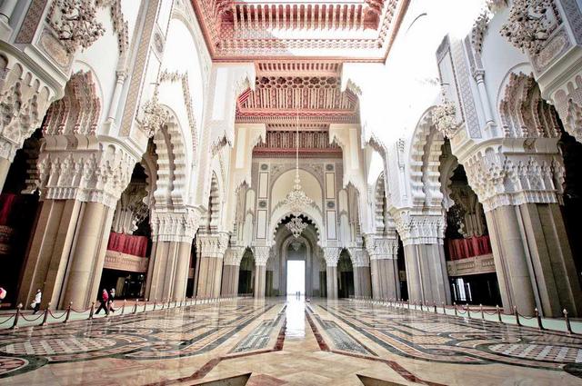 مسجد الحسن الثاني في مدينة كازابلانكا المغرب