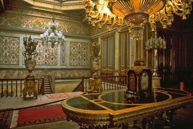 istanbul historical palaces 5 - أفضل 6 من قصور اسطنبول التاريخية التي ننصحككم بزيارتها