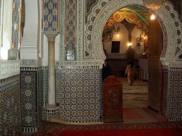 جامع القرويين في فاس المغرب