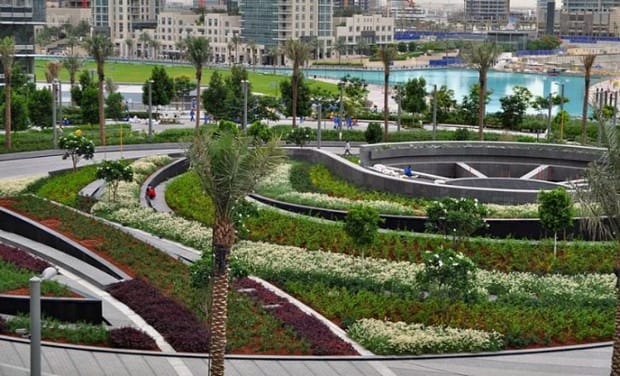 منتزه خليفة ابوظبي من أفضل الاماكن السياحية في الامارات