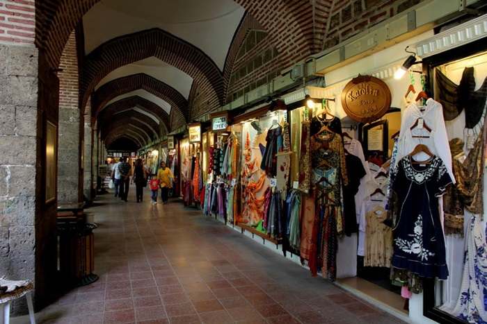 سوق الحرير احدى أفضل الاماكن السياحية في بورصة تركيا