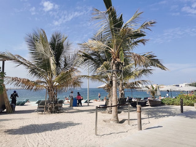 شاطئ جميرا لمار في دبي