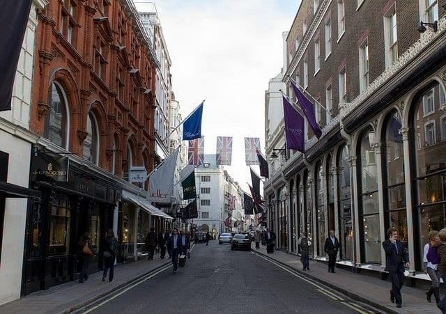 شارع بوند في لندن من اشهر شوارع في لندن