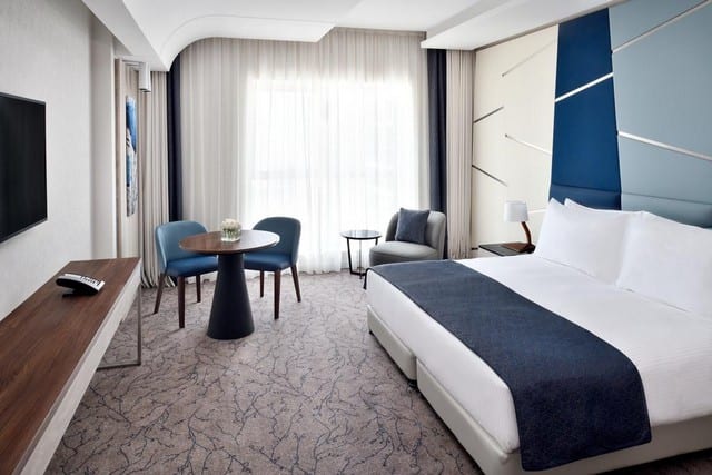 فندق موفنبيك دبي داون تاون من أهم الخيارات بين فنادق في دبي رخيصة
